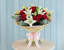 Букет цветов из:  Лилии и Розы в Большие Парфенки