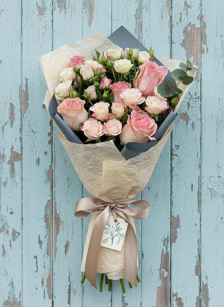 Букет цветов из: Розы в Большие Парфенки