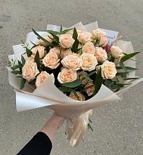 Букет Кремовые розы Латте в Большие Парфенки