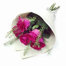 Букет цветов из:  Розы в Большие Парфенки