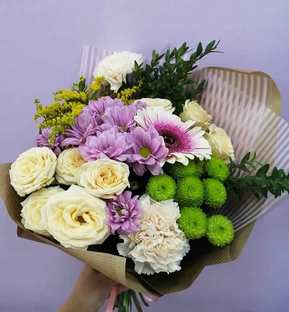 Букет цветов из: Хризантемы, Розы, Гвоздики и Герберы в Большие Парфенки