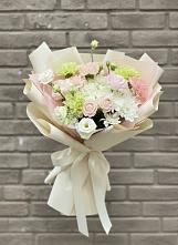 Букет цветов из:  Гвоздики, Розы, Лизиантусы и Хризантемы в Большие Парфенки