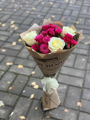 Букет цветов из: Розы в Большие Парфенки
