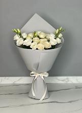 Букет цветов из:  Розы и Лизиантусы в Большие Парфенки